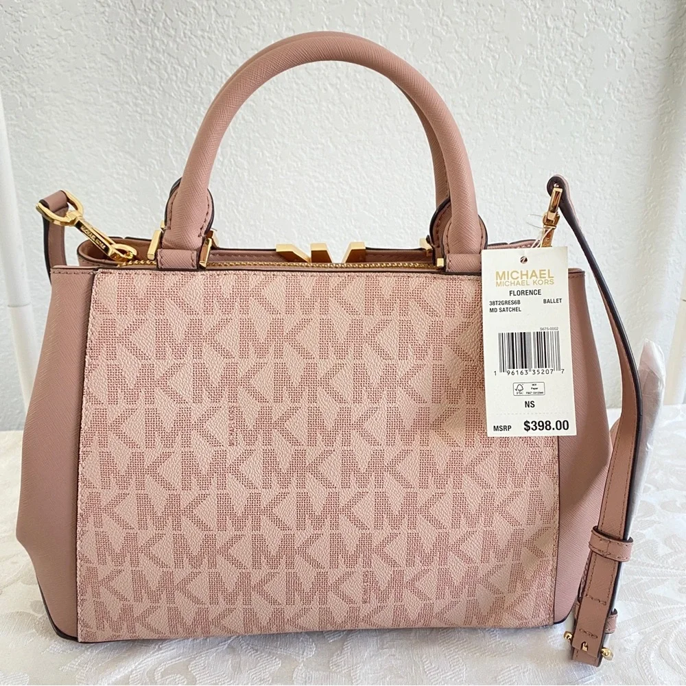 Michael Kors color pink